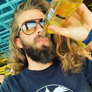 Meet your Posher, Parker